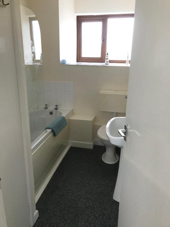 ווצ'ט Court Farm Holiday Bungalows Ltd מראה חיצוני תמונה