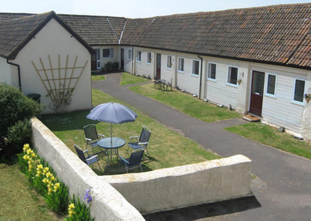 ווצ'ט Court Farm Holiday Bungalows Ltd מראה חיצוני תמונה